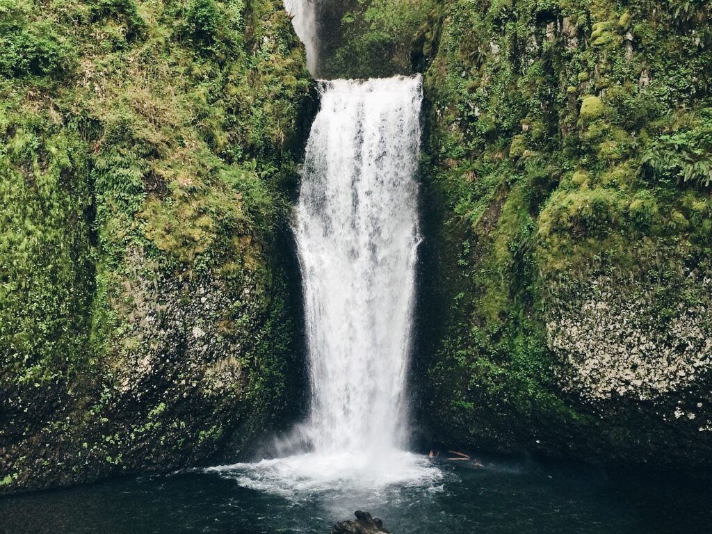 waterfall, cascade, flow-792819.jpg